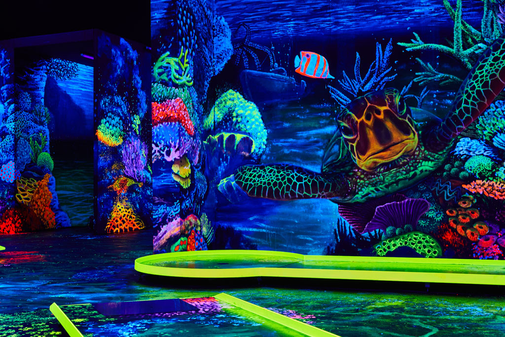 Minigolf Budapesten Minigolf Budapesten Neonis 3D Blacklight